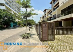 luxury townvillas inside acqua private residences in mandaluyong city