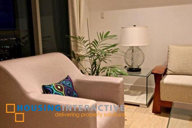 fully furnished 2br unit with parking for lease in one shangri-la place
