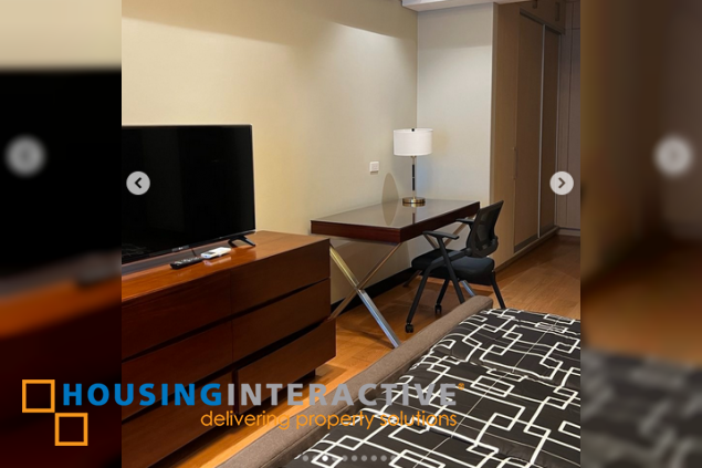 fully furnished 2br unit with parking for rent in one serendra
