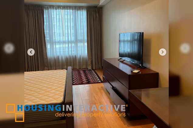 fully furnished 2br unit with parking for rent in one serendra