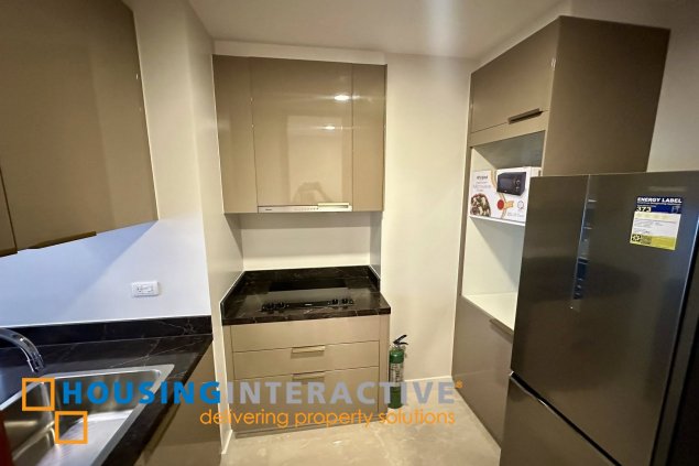 fully furnished 2br unit with balcony and parking for lease in grand hyatt residences