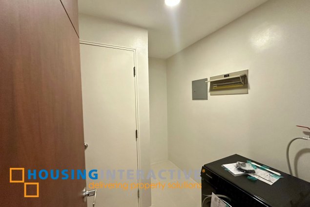 fully furnished 2br unit with balcony and parking for lease in grand hyatt residences