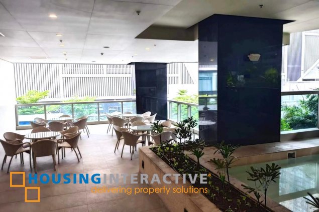 fully furnished 1br unit with balcony and parking for lease in east gallery place