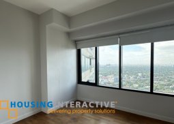 2br unit with parking for sale in one rockwell
