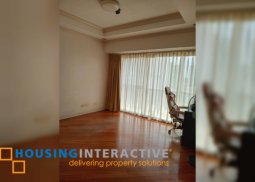 semi-furnished 4br unit with parking for lease in forbes tower