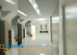 modern and brand new townhouses for sale at quezon city