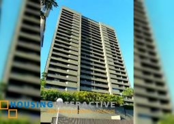 fully furnished 2br unit with balcony and parking for lease in makati tuscany