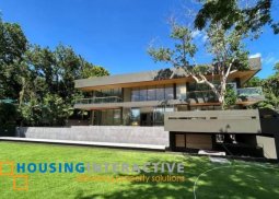 5br house for sale in tali beach in nasugbu, batangas