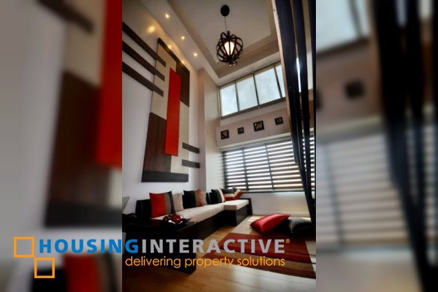 fully furnished 1br unit with parking for sale in one rockwell
