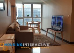 fully furnished 3br unit with parking for lease in uptown parksuites