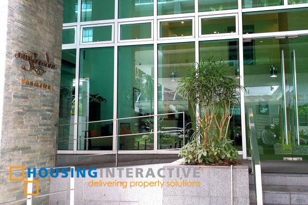 fully furnished 1br unit with parking for lease in one serendra