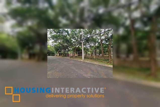 makati lot for sale with old improvements in makati city