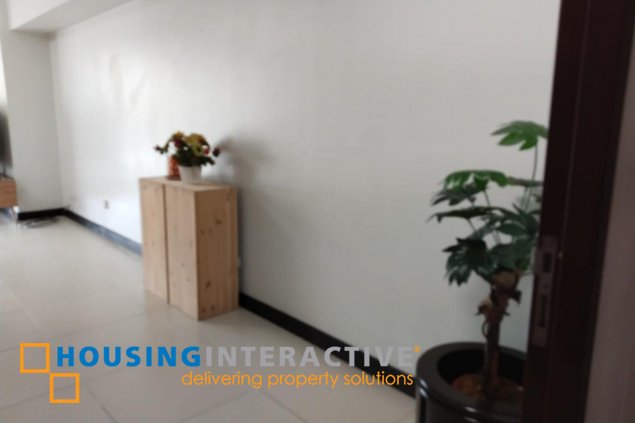 fully furnished 2br unit with balcony and parking for lease in two serendra