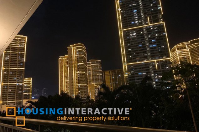 fully furnished 2br unit with balcony for lease in acqua private residences