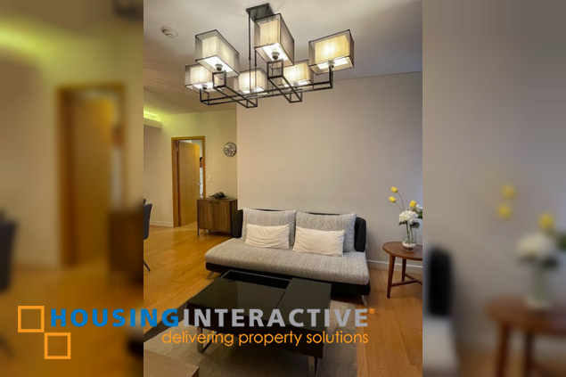 fully furnished 2br unit with parking for lease in park terraces