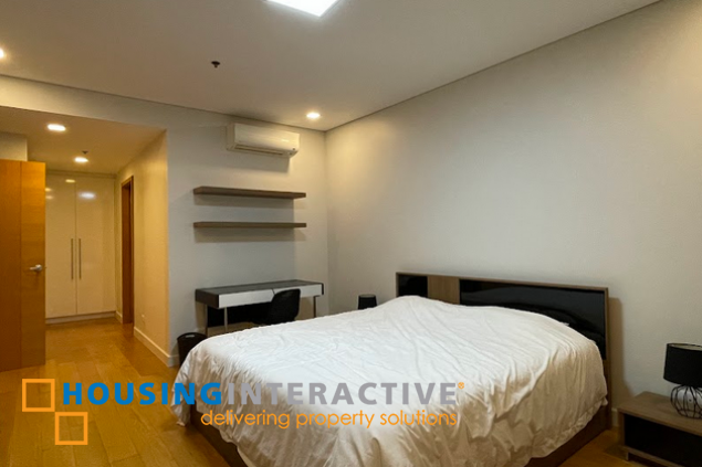 fully furnished 2br unit with parking for lease in park terraces