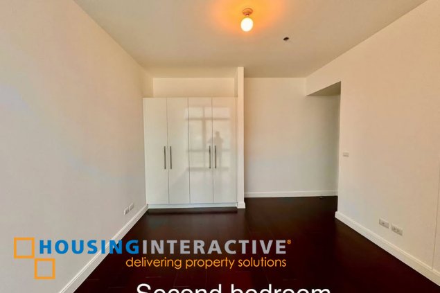 brandnew 2br unit with parking for sale in west gallery place