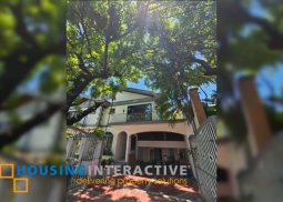 for lease: 3 duplex house san lorenzo village makati city