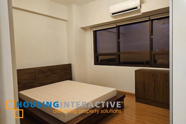 fully furnished 1br unit with parking for sale in the icon residences