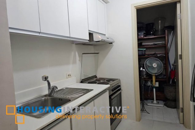 fully furnished 1br unit with parking for sale in the icon residences