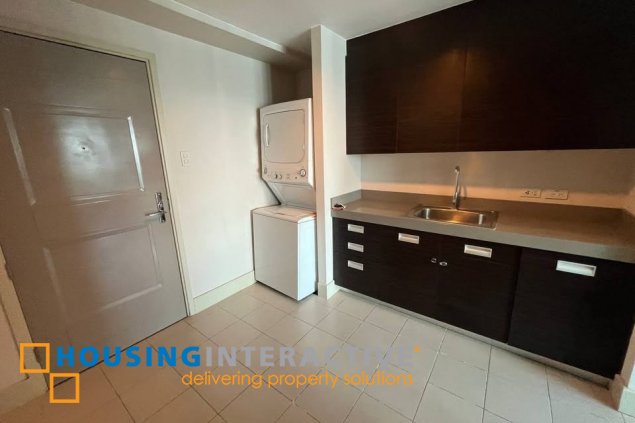 fully furnished 3br unit with parking for rent in edades tower