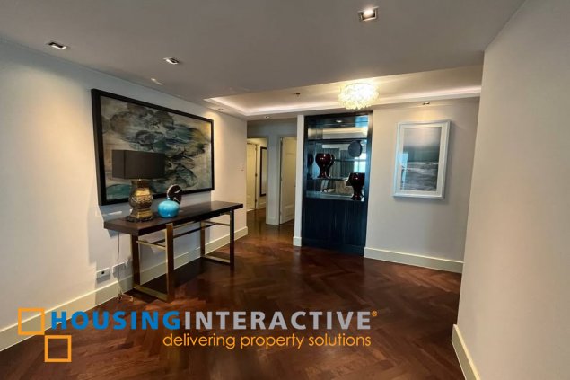 fully furnished 3br unit with parking for rent in edades tower