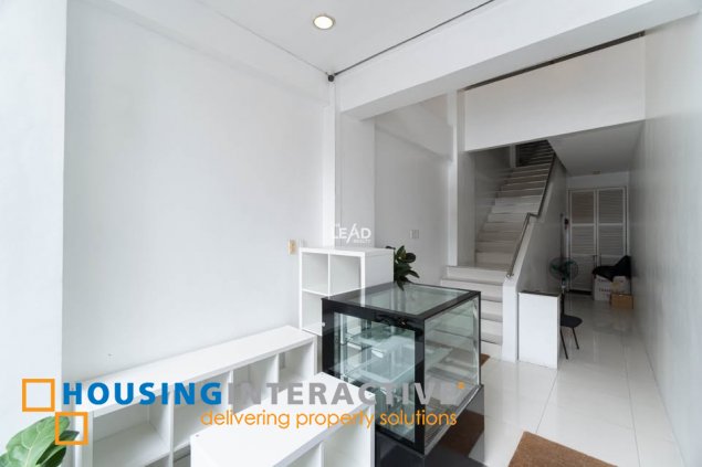 commercial building for sale in bf homes