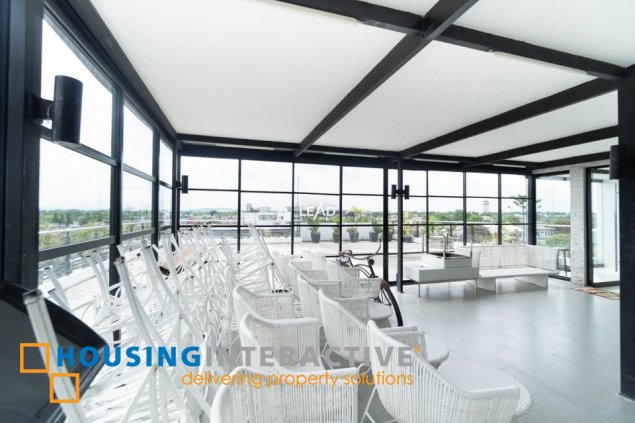 commercial building for sale in bf homes