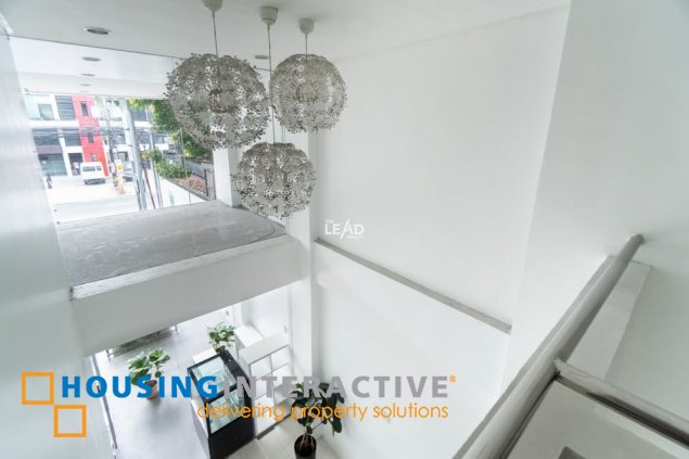 commercial building for sale in bf homes