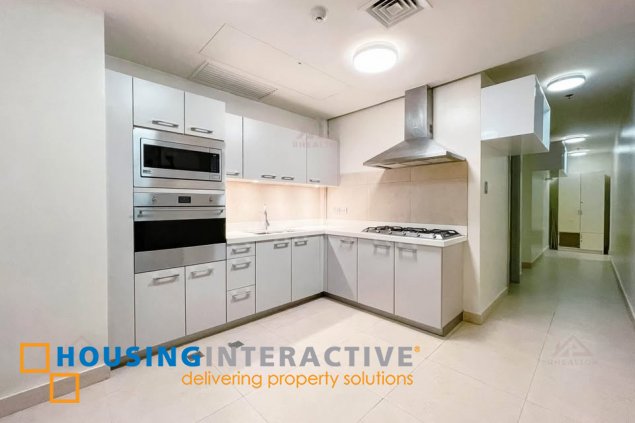 semi-furnished 3br unit with parking for sale in horizon homes at shangri-la at the fort