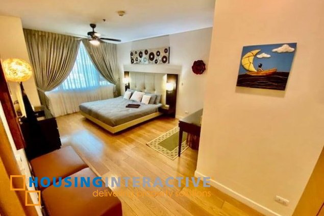 fully furnished 2br unit with parking for lease in park terraces