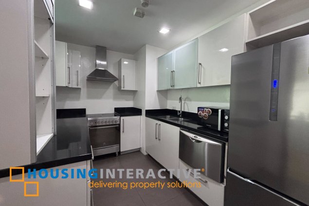 one serendra 2 bedroom for lease in jasmine tower