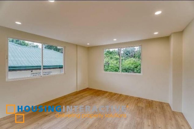 hillsborough 5 bedroom house w/ pool  |  sale