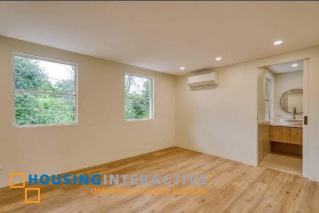 hillsborough 5 bedroom house w/ pool  |  sale