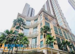 2br unit with parking for sale in joya lofts and towers