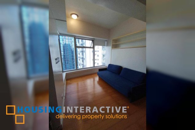 for sale: spacious 3-bedroom unit in beaufort