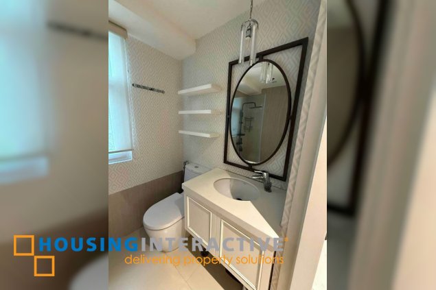 fully furnished 2br unit with parking for lease in two serendra