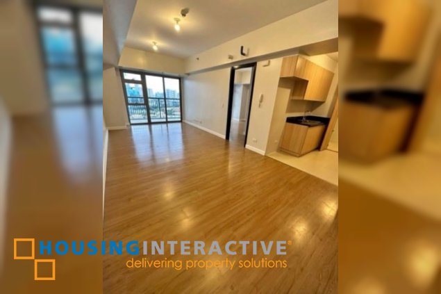 bare 1br unit for lease in park triangle residences