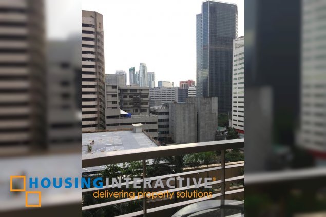 fully furnished 1br unit with balcony for sale in paseo parkview suites
