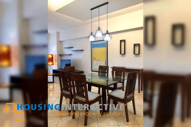 fully furnished 1br unit with balcony for sale in paseo parkview suites