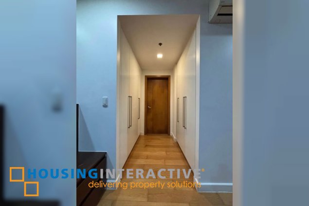furnished 1br unit with parking for lease in park terraces