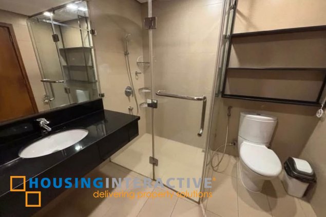furnished 1br unit with parking for lease in park terraces