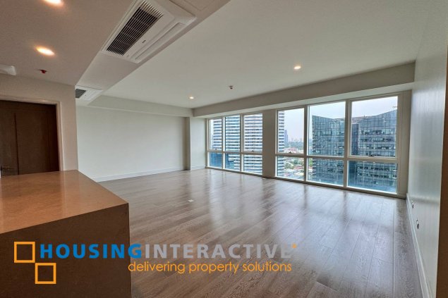 semi-furnished 3br unit with parking for lease in the balmori suites