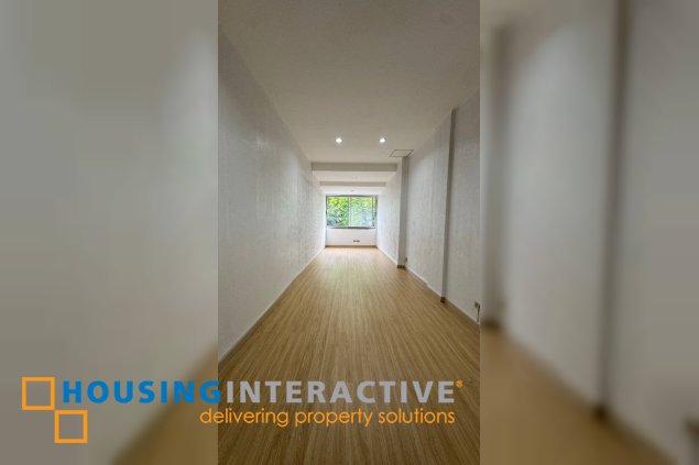2-storey house for lease in palm village, makati