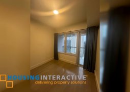 bare 1br unit with parking for lease in proscenium at rockwell