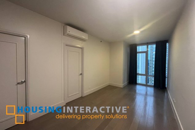 bare 1br unit with parking for lease in proscenium at rockwell