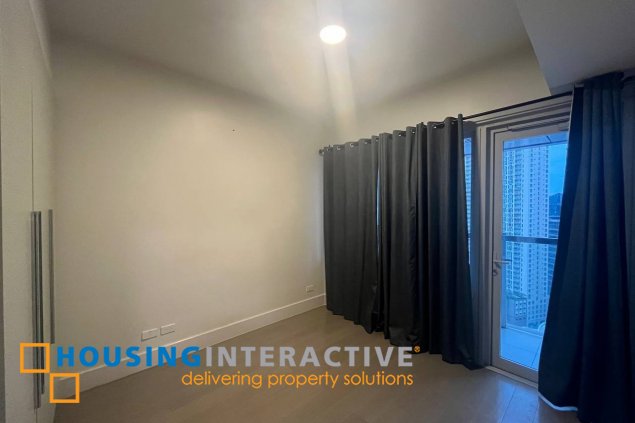 bare 1br unit with parking for lease in proscenium at rockwell