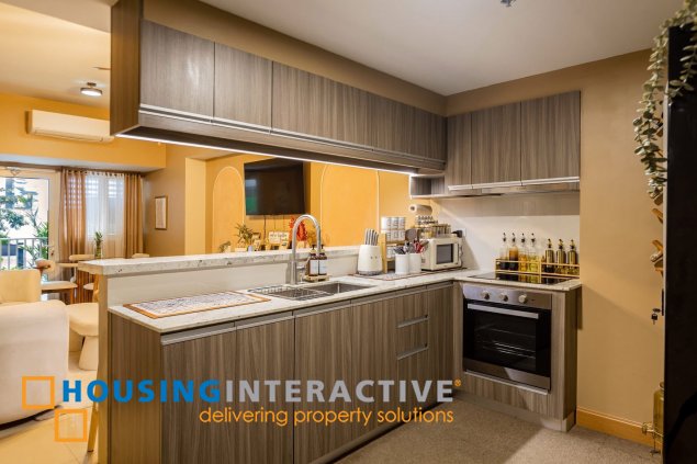 fully furnished 2br unit for lease in park mckinley west