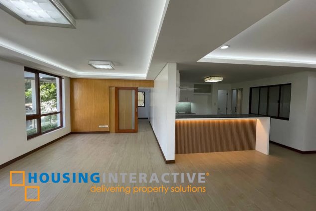 tri-level hosue for lease in mckinlry hill village