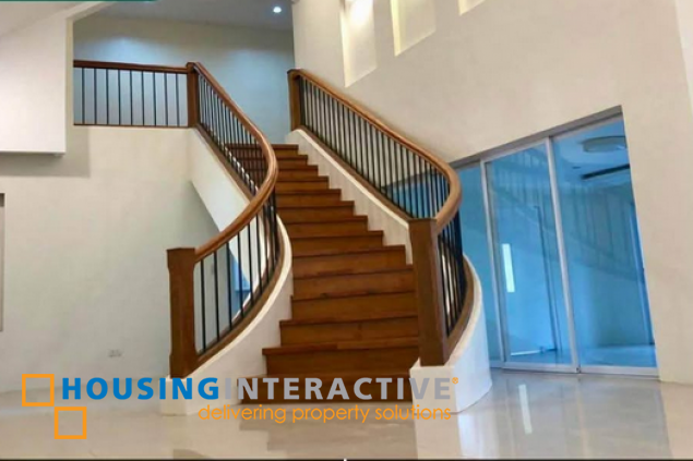 4br house for lease in ayala alabang village